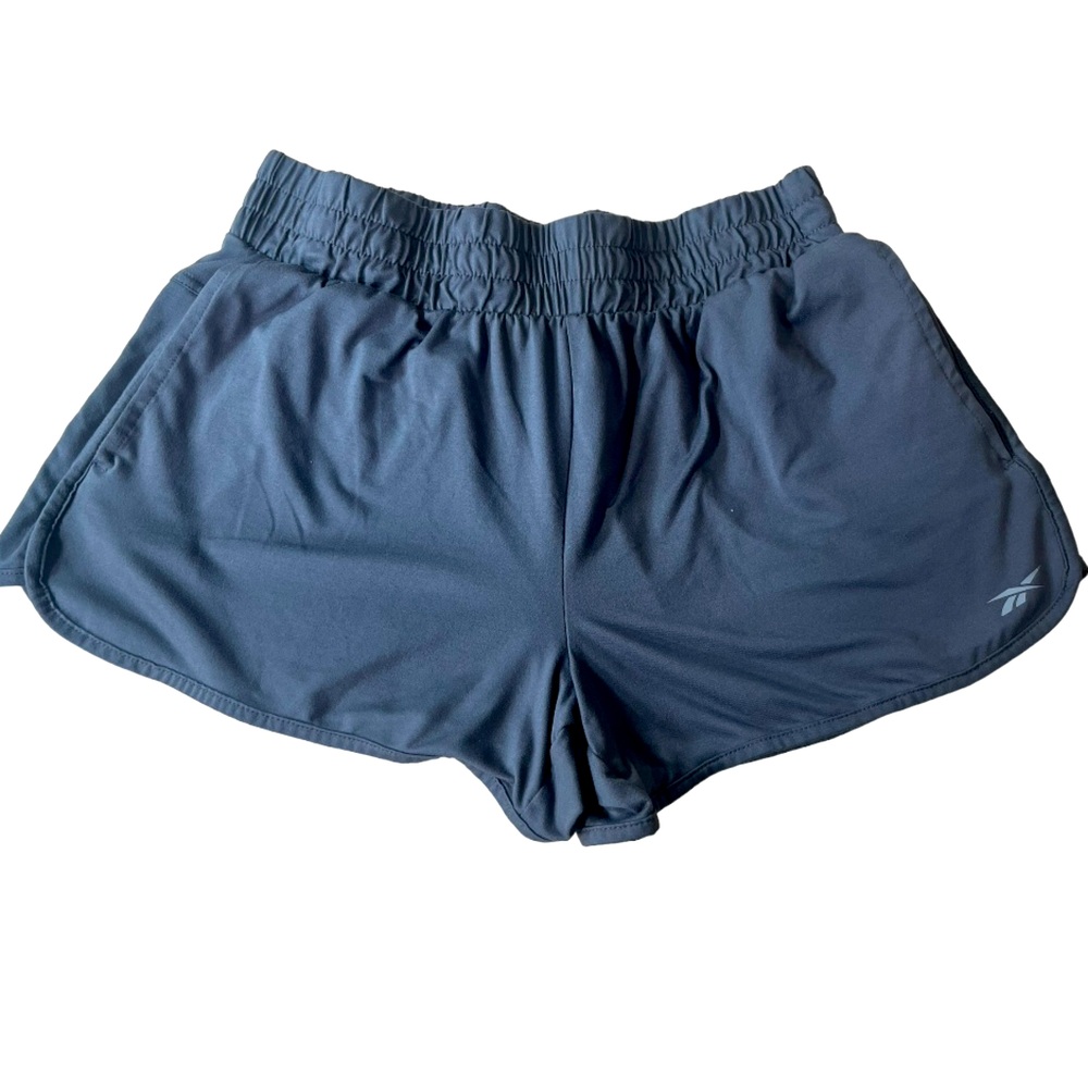 Reebok Running Shorts with side pockets. Gray.